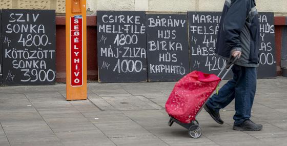 A katás vállalkozók könnyekre fakadhatnak - ennyi vár rájuk nyugdíj címén!