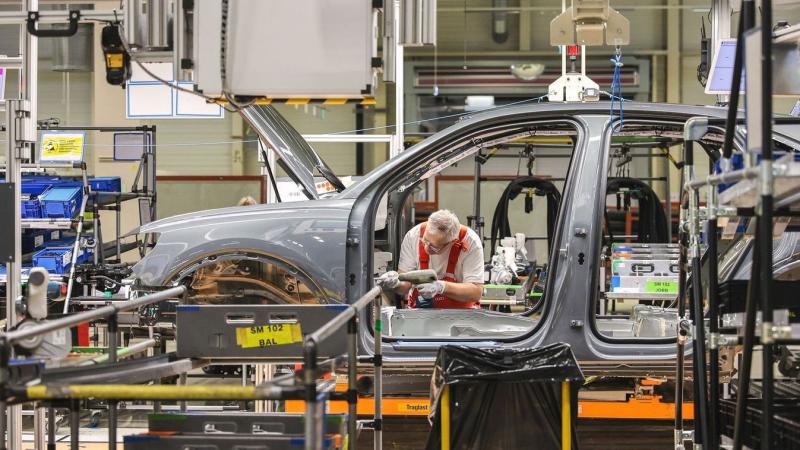 Autóipari óriás teheti lábát Pécs környékére!