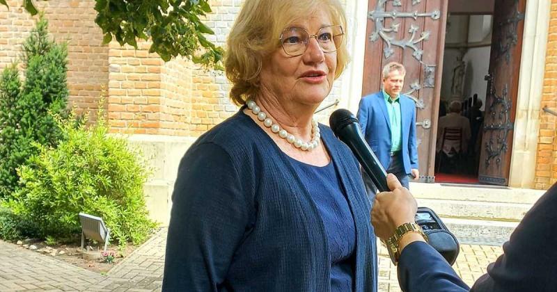 Szili Katalin hangsúlyozta, hogy a nemzeti kisebbségek védelmének megerősítése elengedhetetlen fontosságú. Szerinte a kulturális sokszínűség megőrzése és a kisebbségek jogainak biztosítása alapvető feladat, amely hozzájárul a társadalmi kohézióhoz és a bé