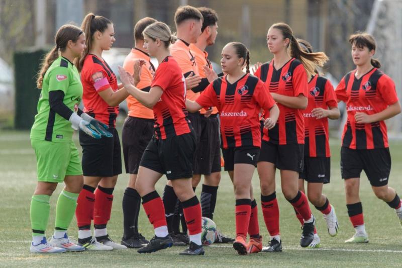 Csoportelsőként készülhet a rájátszásra az FK Csíkszereda U17-es női csapata, örömteli eredményekkel a hátuk mögött | Székely Sport