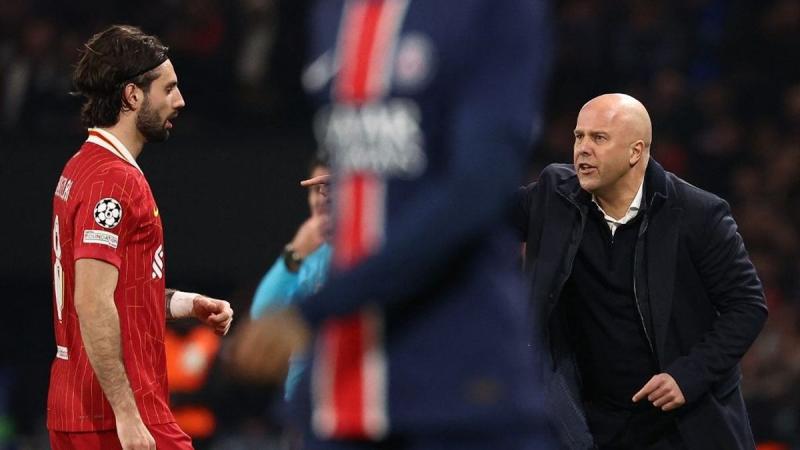 A Liverpool vezetőedzője ügyesen elkerülte a Szoboszlai körüli kérdéseket, hiszen a csapatban egy argentin világbajnokkal is meg kell küzdenie.