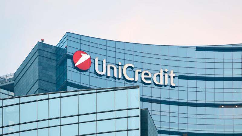 UniCredit felvásárlási tervei kérdőjelek alatt állnak - a bank vezérigazgatója pesszimista nyilatkozatot tett.