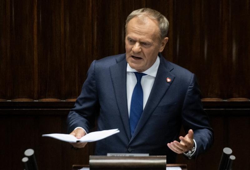 A lengyel parlament megadta a bizalmát Donald Tusk számára.