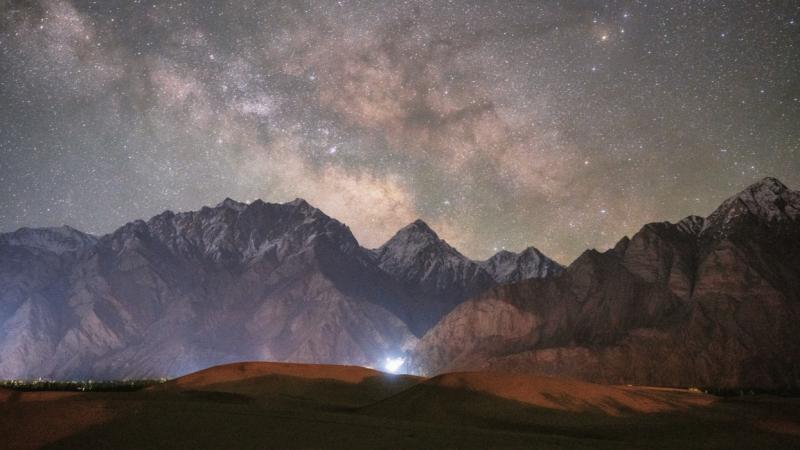 A hegyen megbetegedett magyar hegymászó állapota javulóban van, de még mindig kérdéses, hogy megpróbálkozik-e a csúcsra való feljutással. - Pénzcentrum