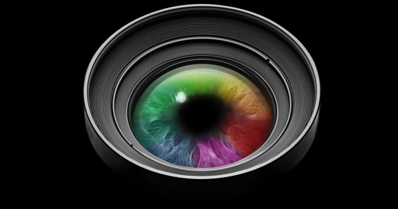 Az emberi szem felbontóképessége megközelítőleg 576 megapixelnek felel meg, azonban ezt nehéz pontosan meghatározni, mivel az emberi látás nem csupán a pixelértékekben mérhető. A szem komplex működése, a színek és a mozgás észlelése, valamint az agy feldo