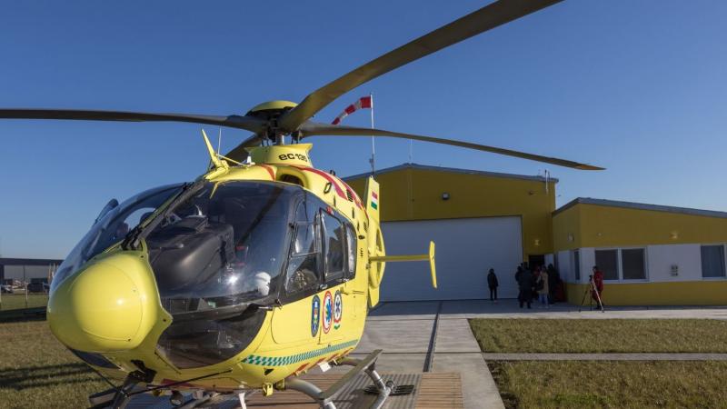 Ausztriában komoly problémák merültek fel a sürgősségi egészségügyi ellátás terén: egy magyar fiatal életét vesztette, mivel a mentőhelikopter nem tudott landolni.